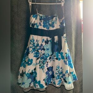 Lovely Floral Mid-Length Dress